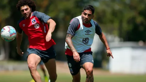 Ignacio Jara pide una camiseta de titular en el Cacique.