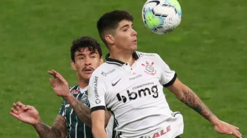 Ángelo Araos cortadísimo en Brasil