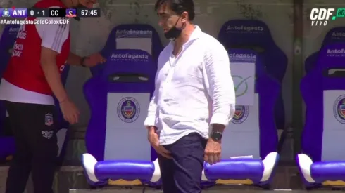 El obsceno gesto de Gustavo Quinteros a los jugadores de Deportes Antofagasta