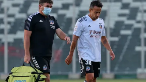 Jorge Valdivia y su lesión en el partido de Everton