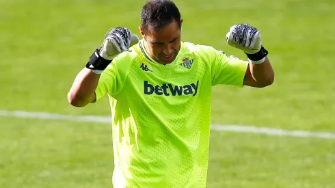 Claudio Bravo importante en la victoria del Betis