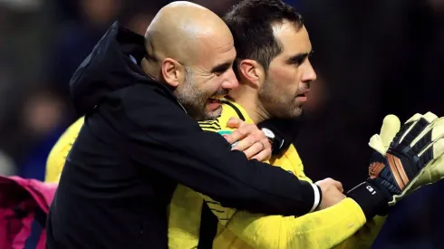 Claudio Bravo y Pep Guardiola