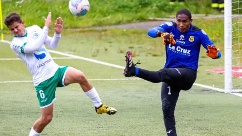 Omar Carabalí tiene que volver a Colo Colo