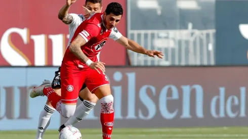 Colo Colo enfrenta a La Calera con la obligación de quedarse con los tres puntos.