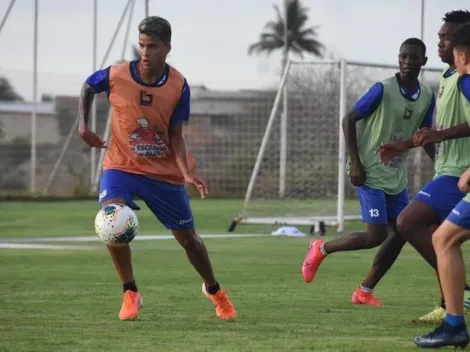 DT de Delfín alaba al jugador que realizará la pasantía en Colo Colo: