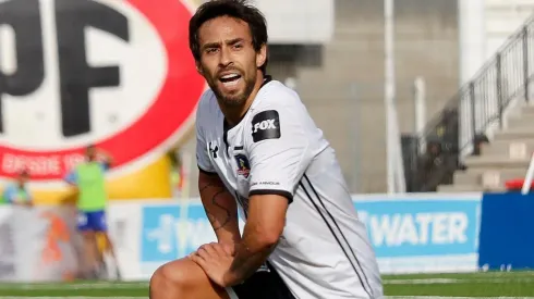 Jorge Valdivia ahora debe buscar un nuevo club para seguir con su carrera.