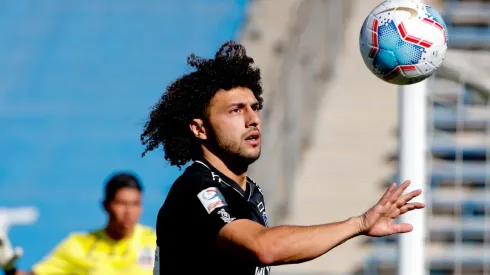 Todo apunta a que Falcón será titular en la defensa de Colo Colo para el 2021.