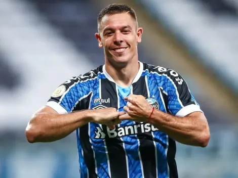 Prensa brasileña revela contactos de Colo Colo con Churín de Gremio