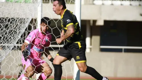 Llegó el primero de Paredes como "pirata"