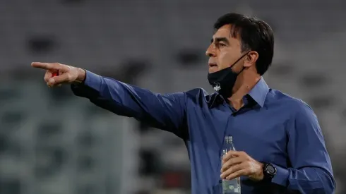 Gustavo Quinteros vivió momentos de rabia con el arbitraje.