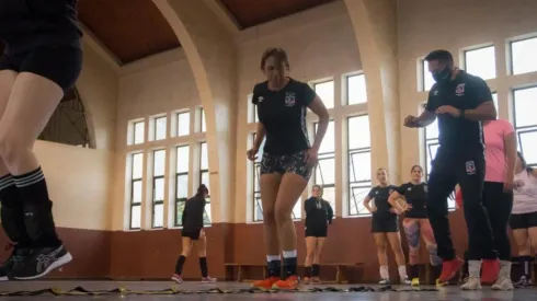 El Club Social ofrece beca a deportias del futuro.