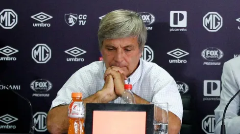 Harold Mayne-Nicholls deja el Monumental.