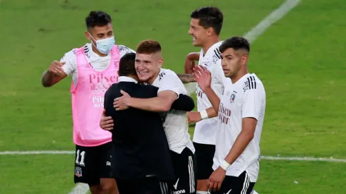 Colo Colo vuelve a los abrazos en el Monumental.