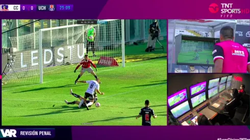 La primera polémica del partido.