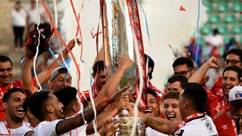 Colo Colo busca revalidar su título de Copa Chile.