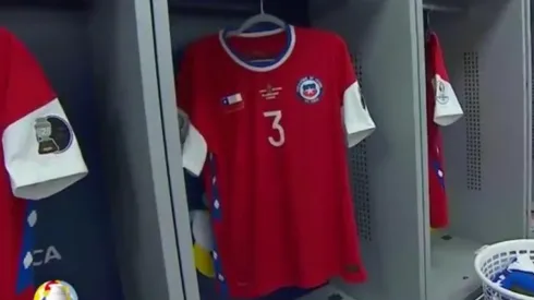 Chile sale sin Nike a la cancha