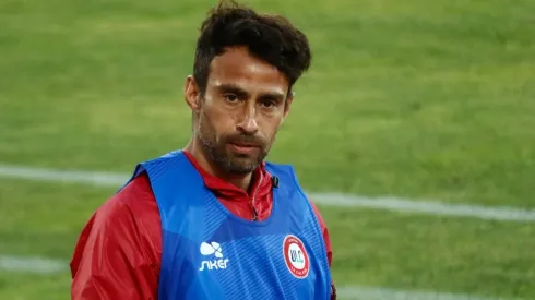 Valdivia solo jugó 232 minutos con la camiseta cementera.