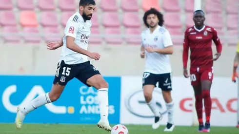 Amor hizo por primera vez dupla de centrales con Maxi Falcón.