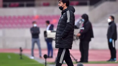 Gustavo Quinteros sumó tres triunfos seguidos con Colo Colo | Foto: Agencia Uno