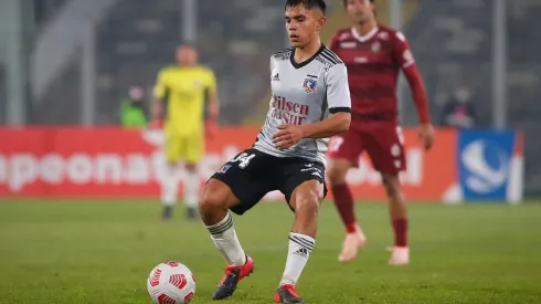 Vicente Pizarro se prepara para ser titular ante Palestino | Foto: Colo Colo Oficial.