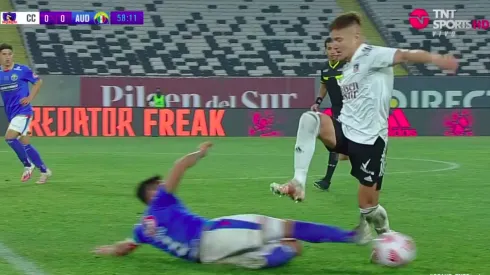 La violenta falta sobre Leo Gil.