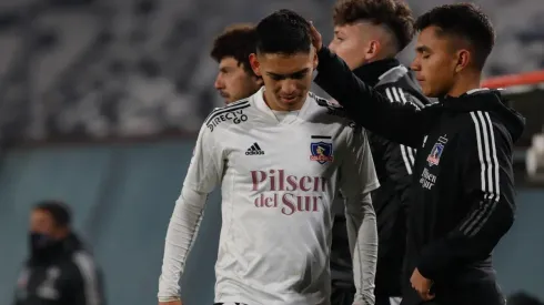 Vicente Pizarro consolando a Joan Cruz tras ser expulsado.