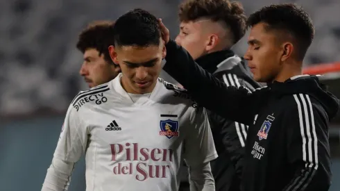 Joan Cruz vio la tarjeta roja tras una fuerte falta ante Audax Italiano.