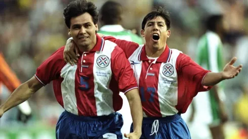 El ex defensa de Colo Colo, Celso Ayala, sorprendió con una particular propuesta.