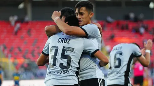 La juvenil del Cacique le da el triunfo a Colo Colo por 2-0.