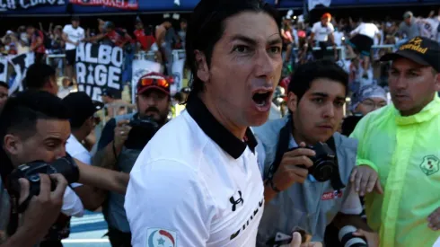 Valdés quiere volver a jugar en la máxima categoría del fútbol chileno.