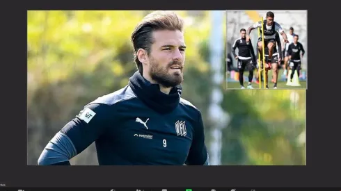 Santos conoció a sus compañeros de forma remota.