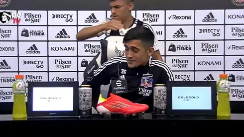 Joan Cruz sorprende al Pibe Solari | Foto: Captura