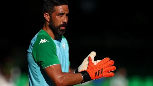 El portero inició como suplente esta temporada 2021-22 en España.