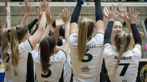 Colo Colo Vóleibol gana la primera semifinal de la Liga Nacional A1