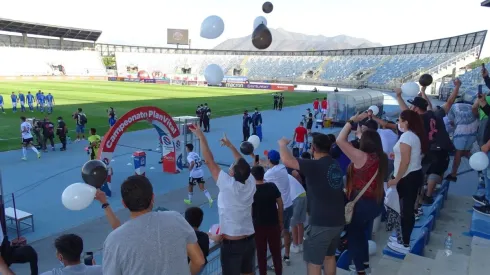 Cientos de hinchas llegaron a Rancagua para ver al Cacique