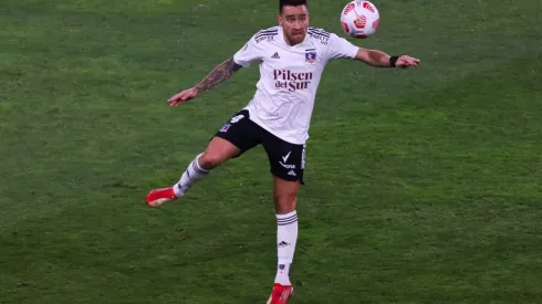 Zaldivia asoma como titular ante los hispanos.