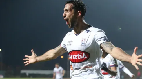 Gonzalo Sosa marcó 23 goles en el pasado Campeonato Nacional y terminó como máximo anotador junto a Fernando Zampedri.