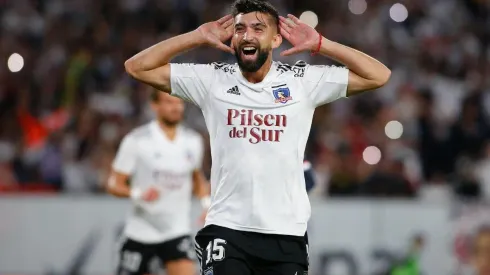 El zaguero tiene todo listo y solo falta la última firma para seguir siendo albo por los próximos tres años