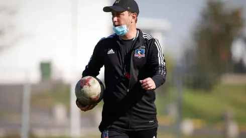 Lucho Mena está chocho al ver a su hija Catalina jugando por Colo Colo
