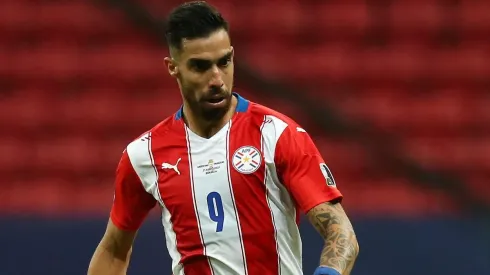 Gabriel Ávalos es la prioridad para ser el 9 de Colo Colo.