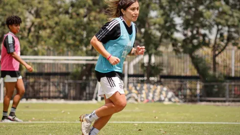 Las albas volvieron a las prácticas en el Monumental