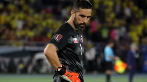 El golero formado en Colo Colo está al borde de la suspensión