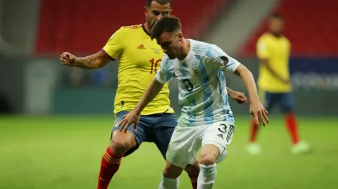 La albiceleste le puede dar una mano a la Roja si vence a Colombia.