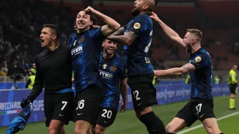 Vidal y Sánchez quieren seguir siendo punteros de la Serie A.