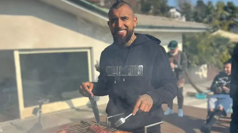 El Rey tiene todo listo para ver el Superclásico