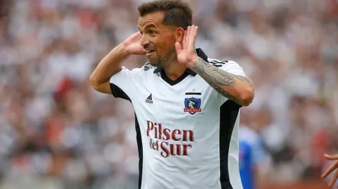 El atacante peruano se mostró feliz por reencontrarse con las redes.