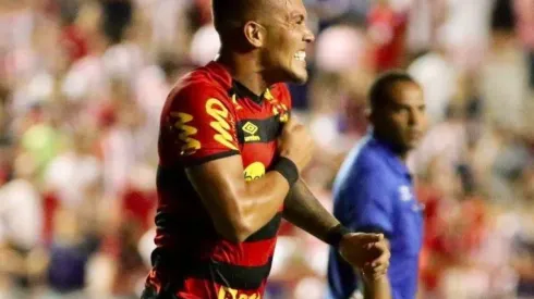 Javier Parraguez anotó su primer gol en Brasil.