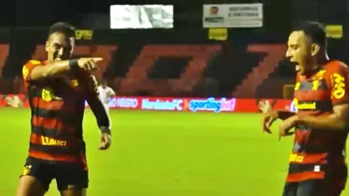 Parraguez optó que Ray Vanegas anotara el 3-0 definitivo.