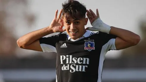 Pablo Solari marcó el 3 a 0 ante Palestino.