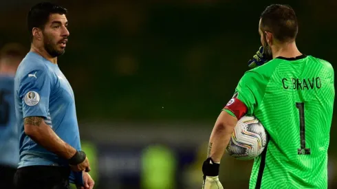 En Perú temen por un "pacto de Santiago" entre la Roja y Uruguay.